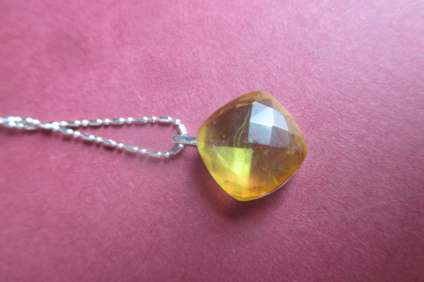 Venetian glass pendant