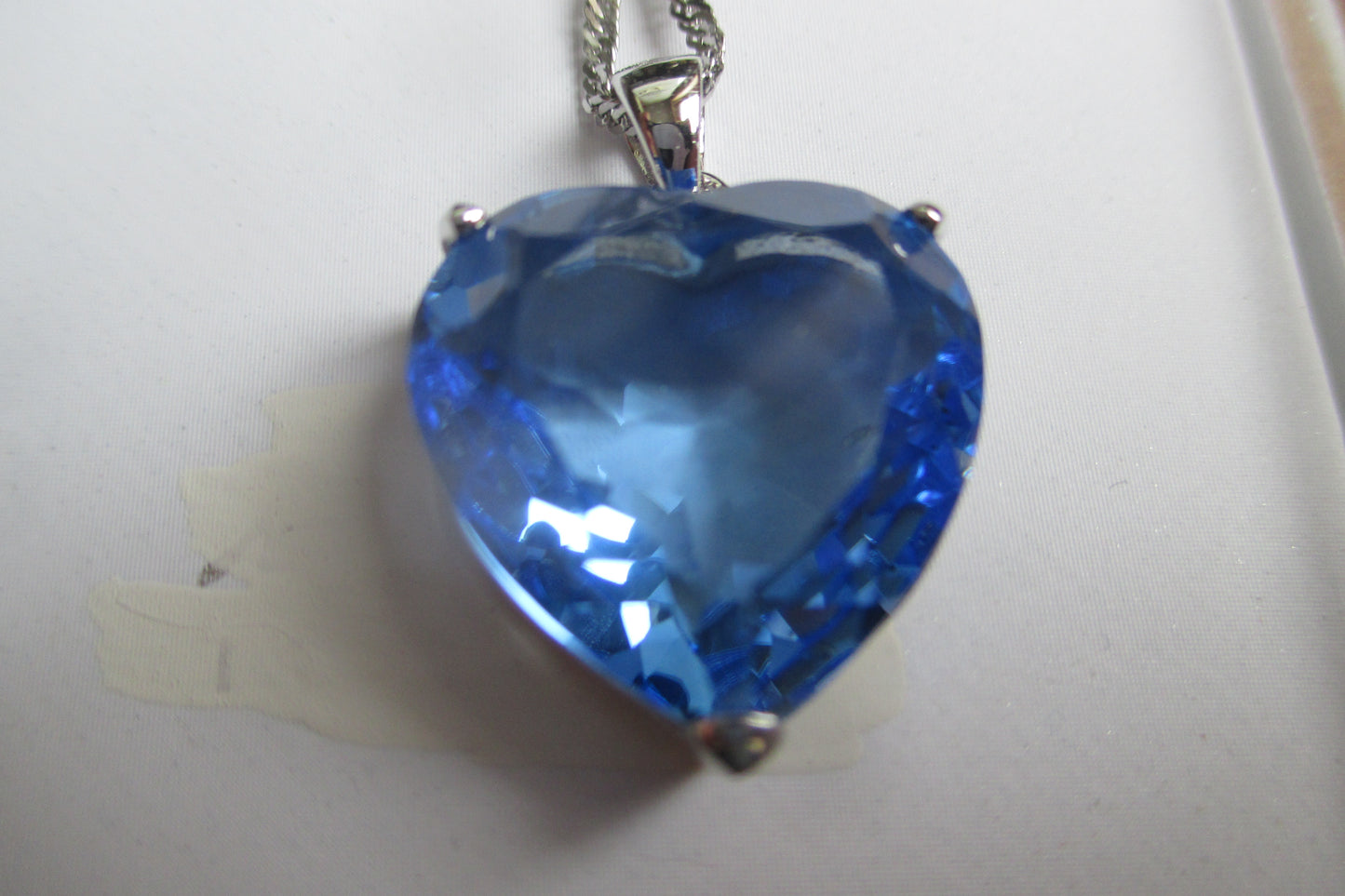Cultured crystal heart pendant