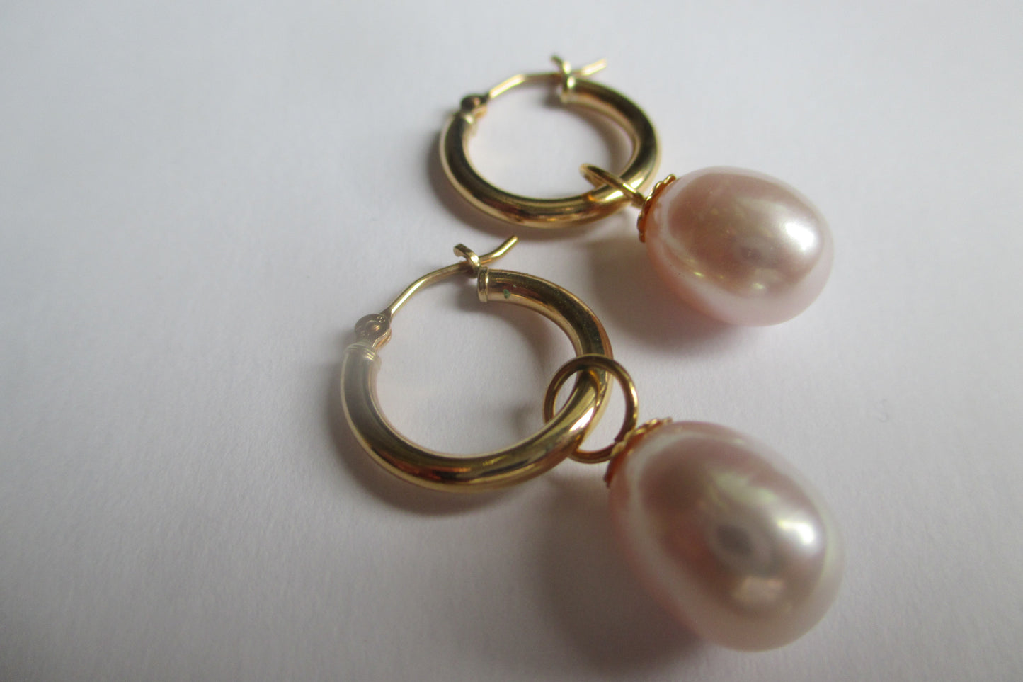 Lavender pearl 14k gold earrings