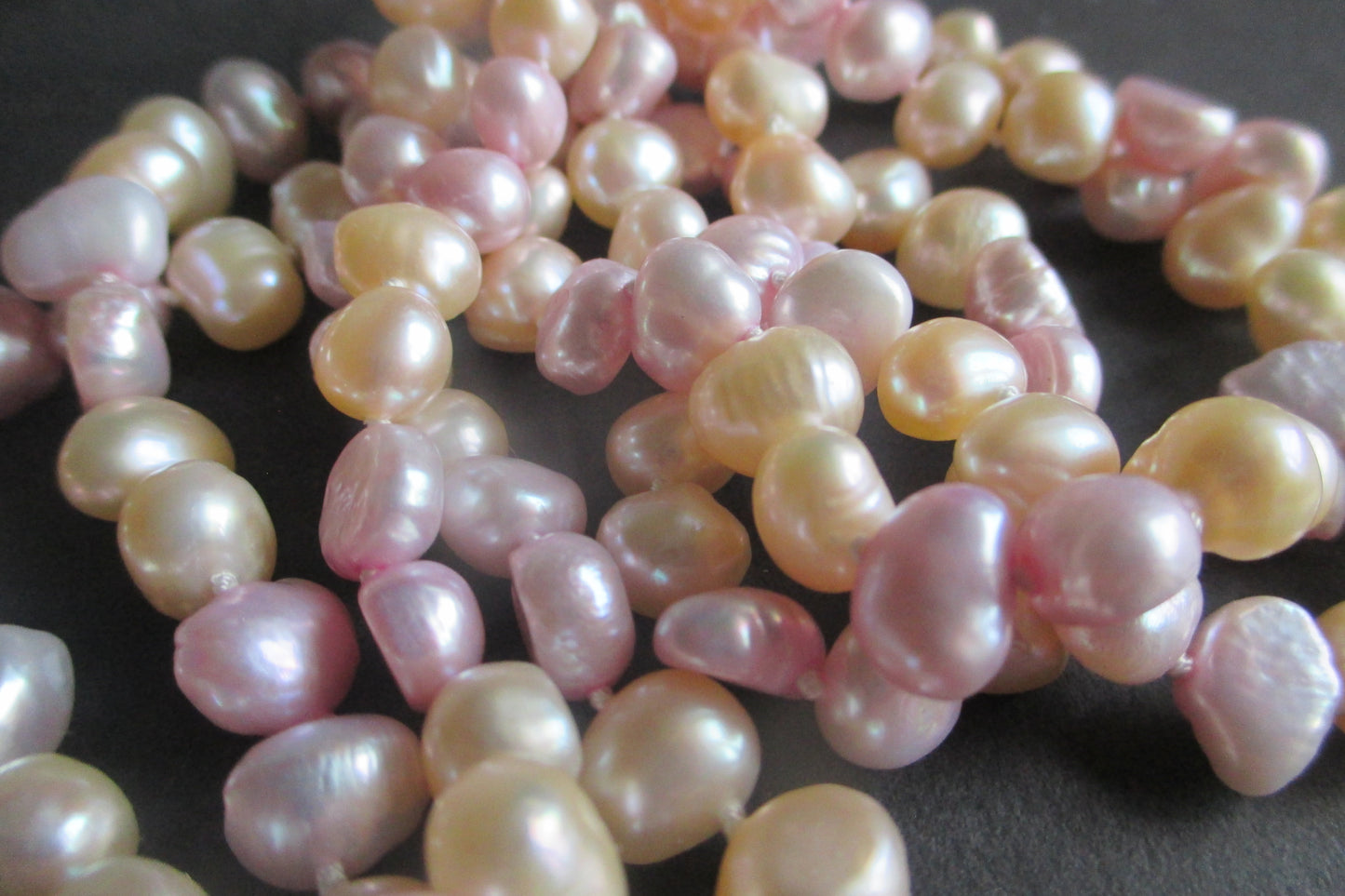 Pink freshwater pearl bracelet