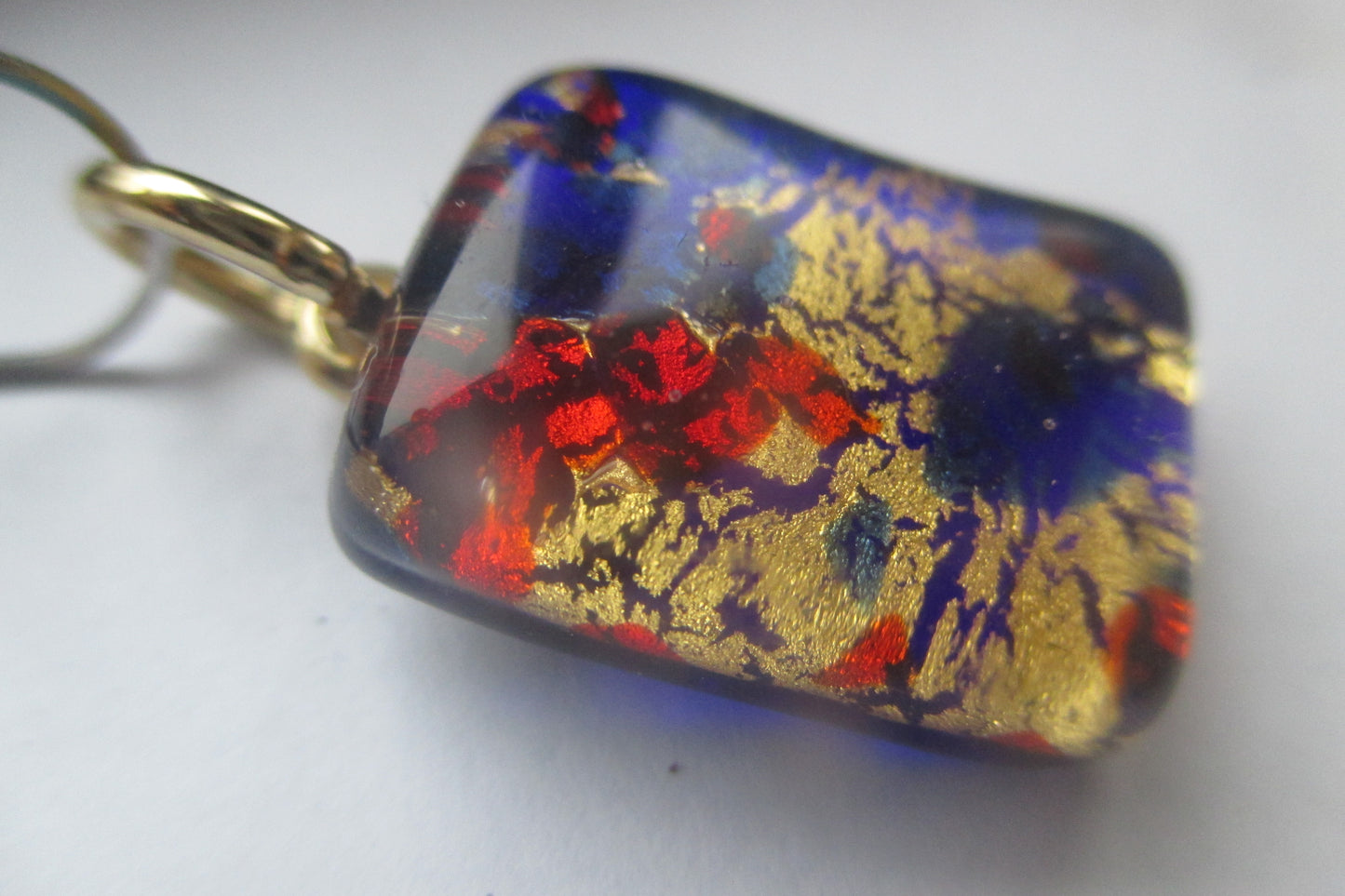 Venetian glass pendant