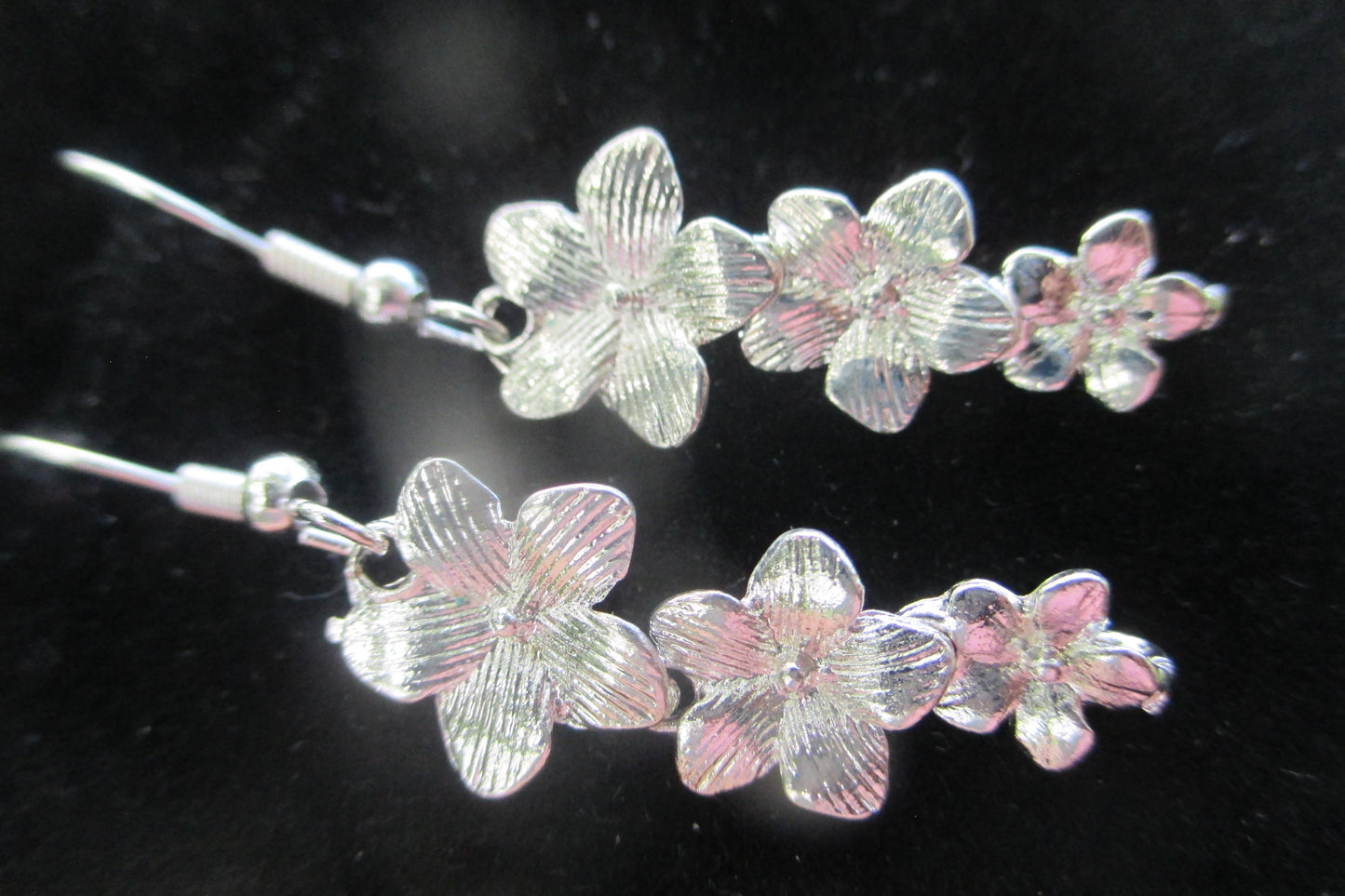 Flower hook earrings