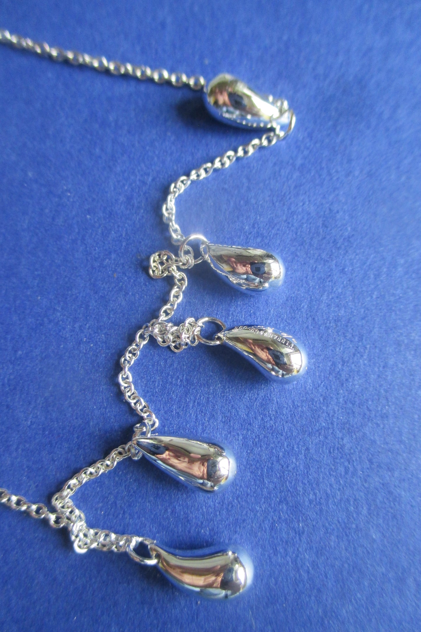 Rain drops necklace