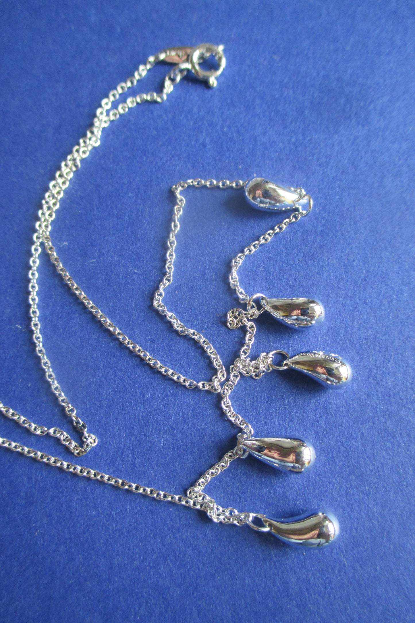 Rain drops necklace
