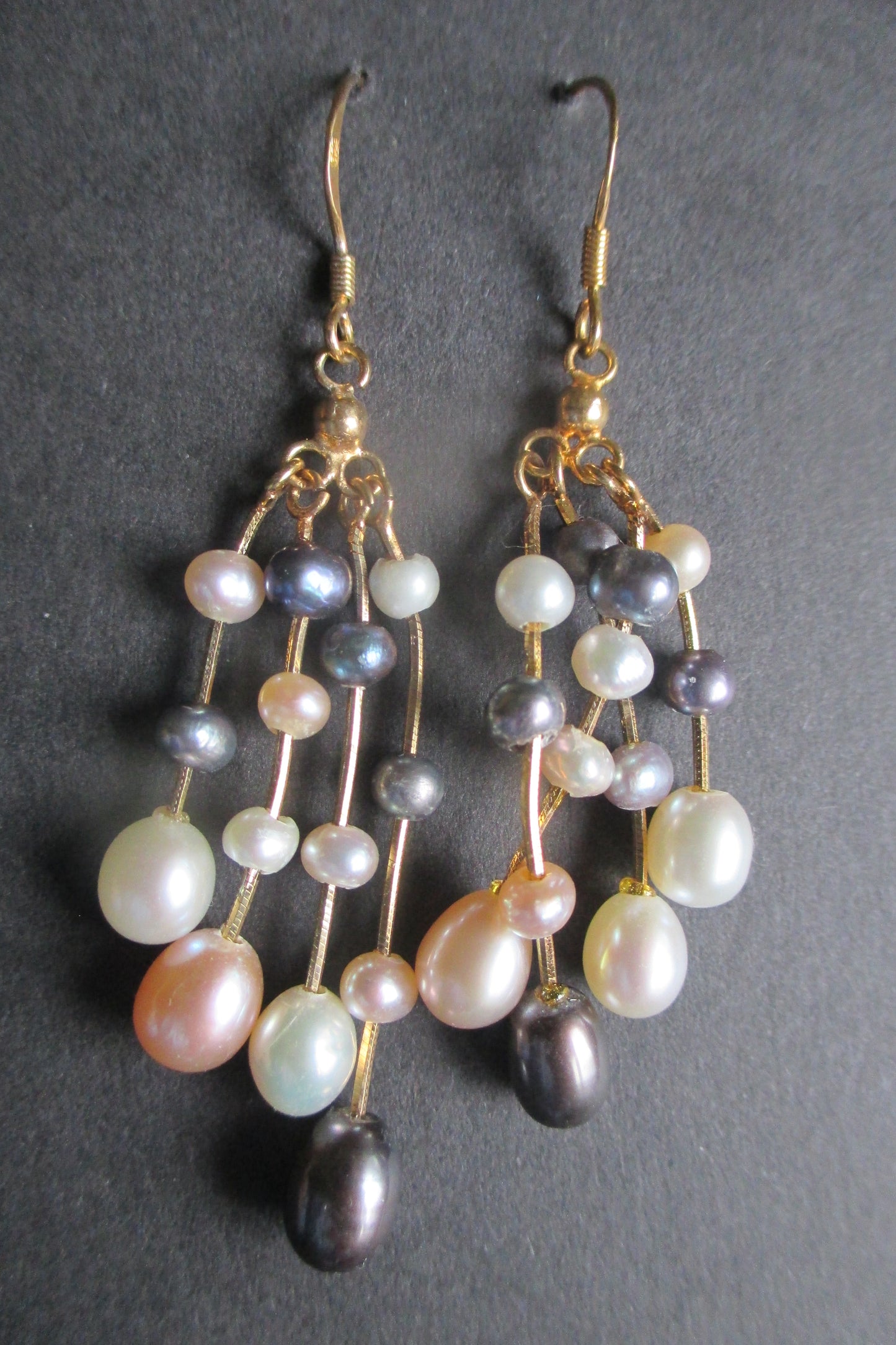 Pearl drop earrings