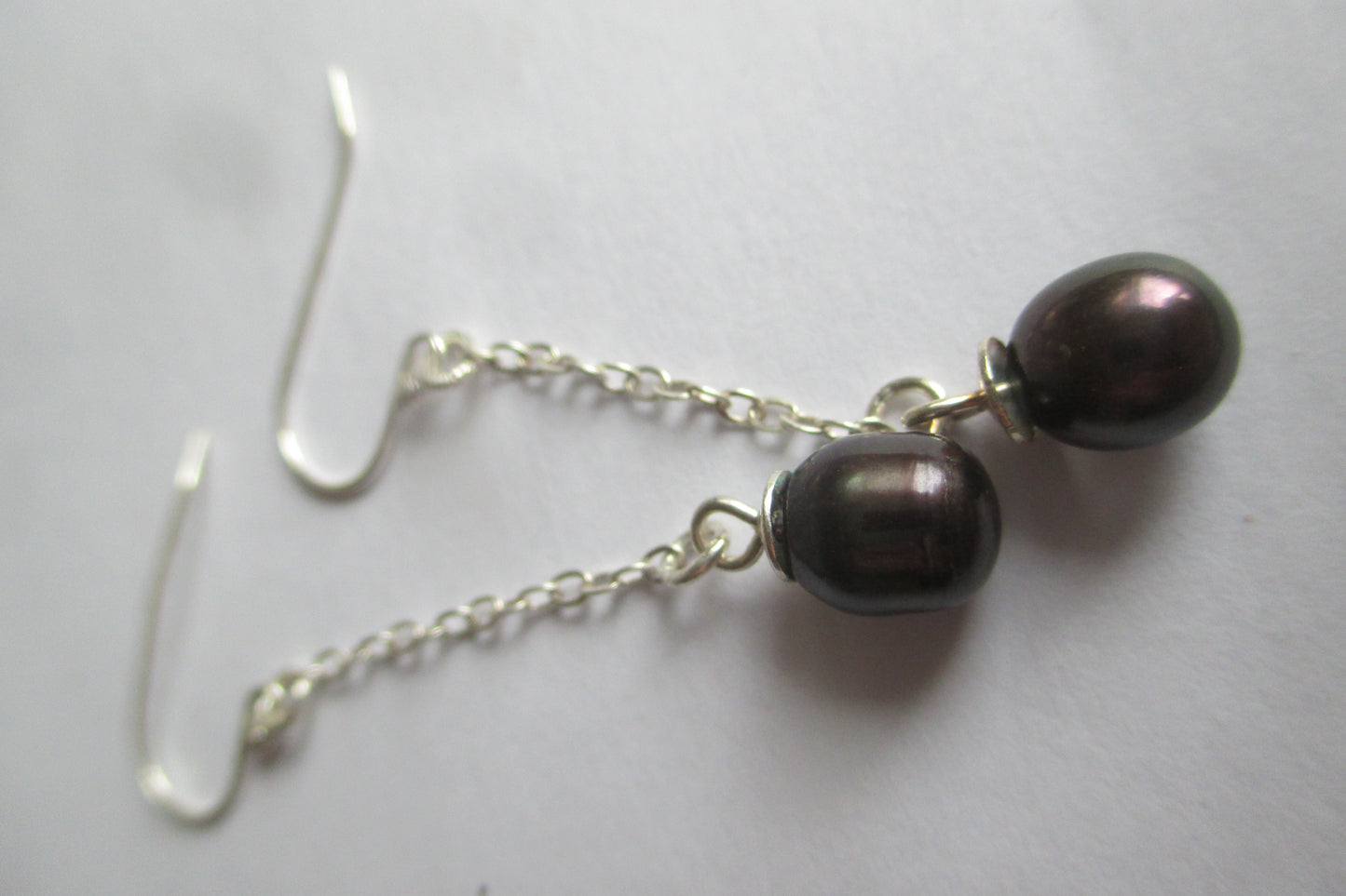 Silver hook black pearl earrings