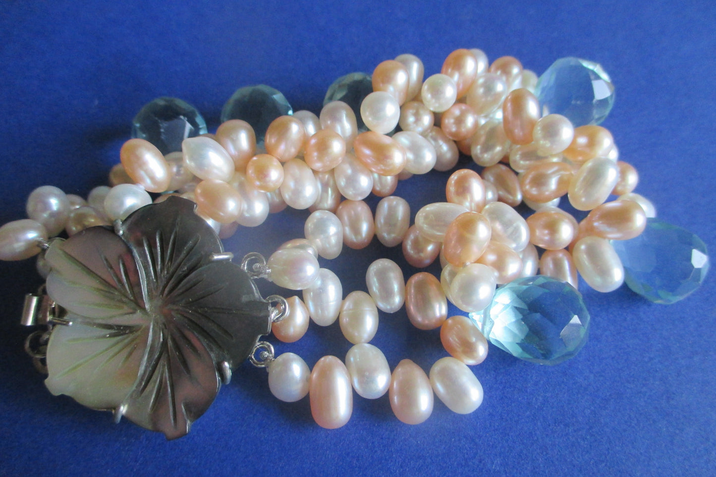 Freshwater pearl bracelet