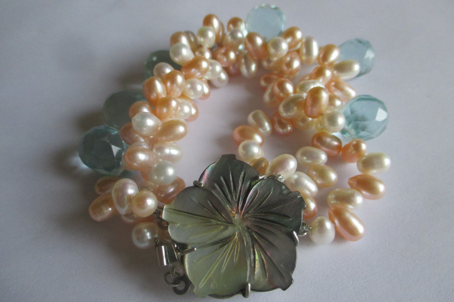 Freshwater pearl bracelet