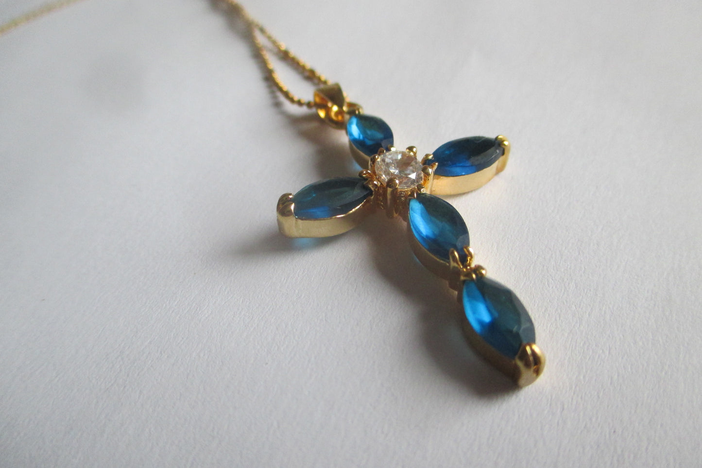 Cultured crystal Cross pendant