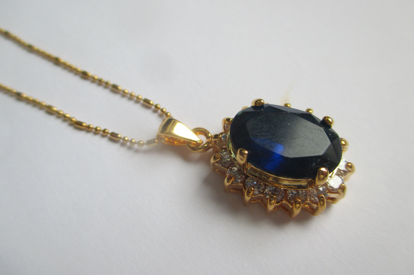 Gemstone pendant ,( simulated sapphire )