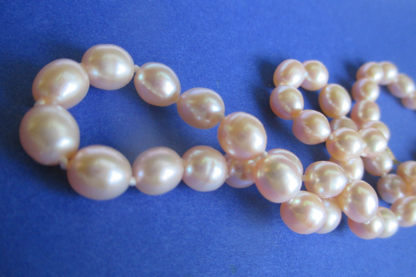 Pink pearl necklace with 14k gold clasp