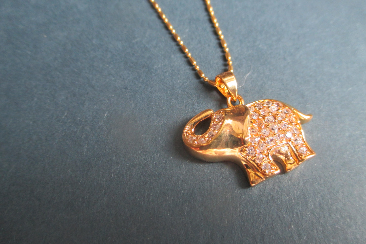 Elephant pendant