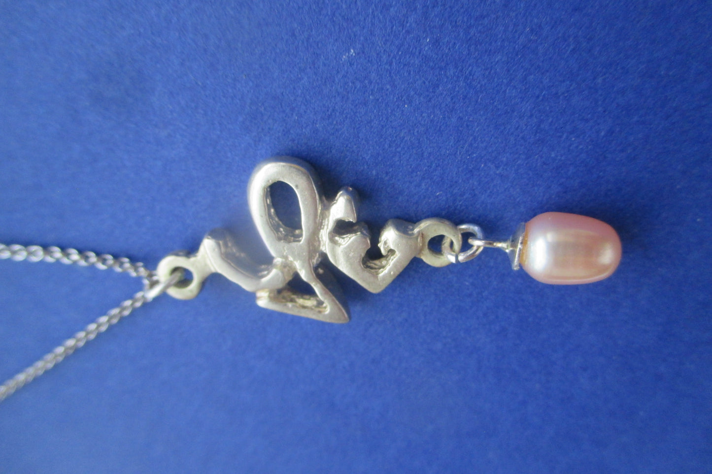 Silver Love pendant with pearl