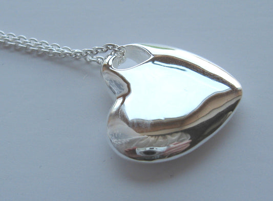 Silver hearts pendant