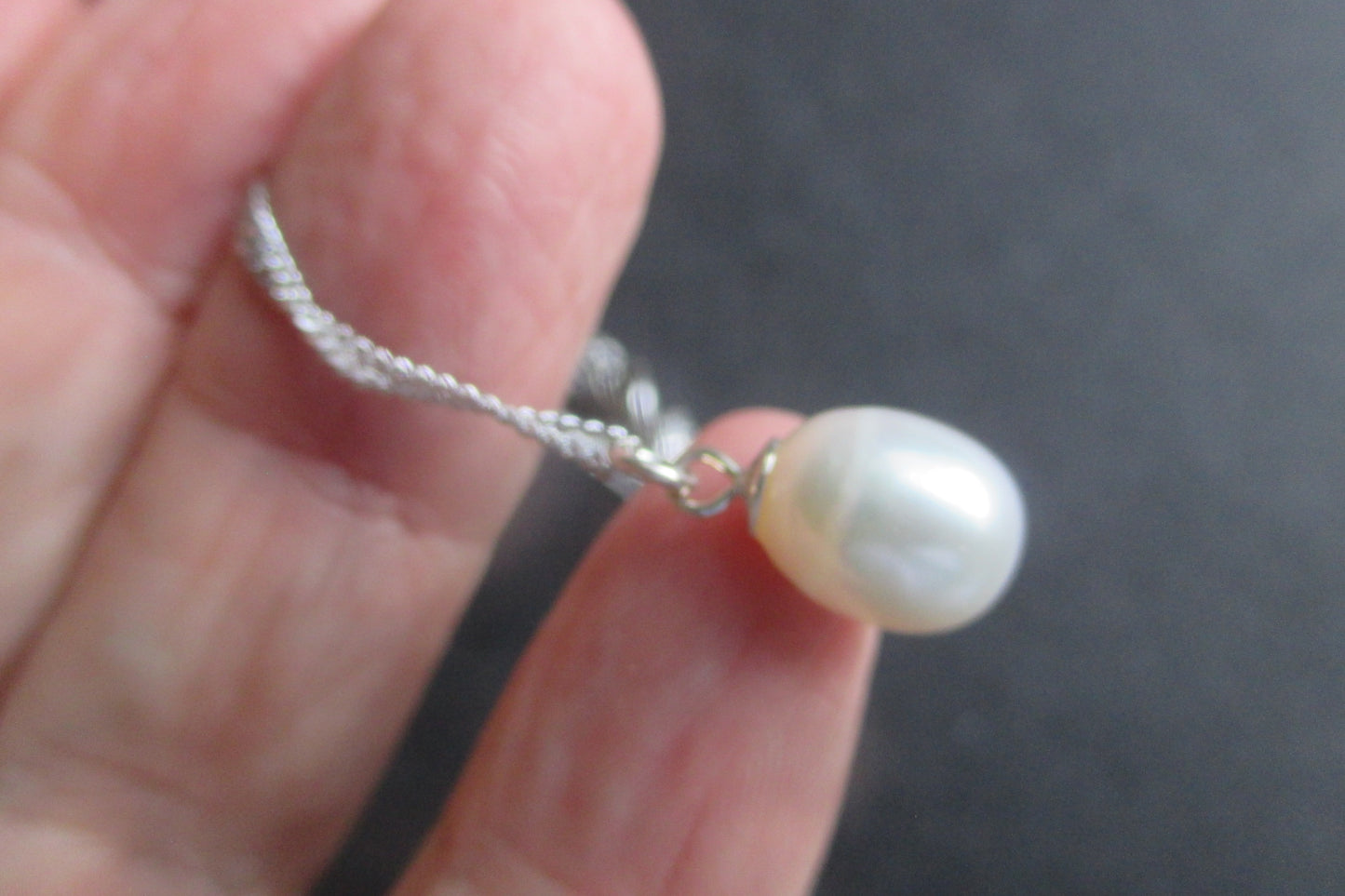 Pearl pendant