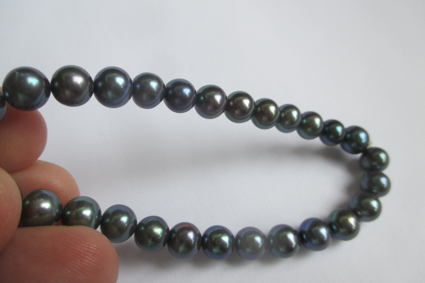 Black pearl bracelet