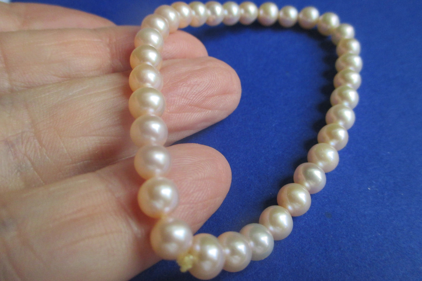 Pink sea pearl bracelet