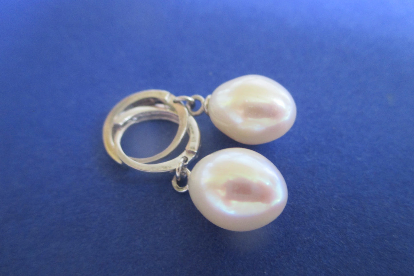 Silver pearl clip earrings