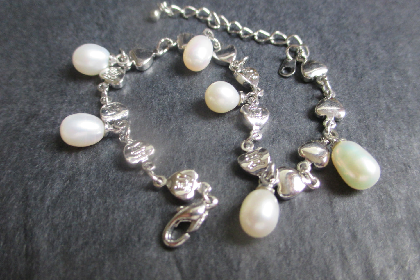 Pearl bracelet