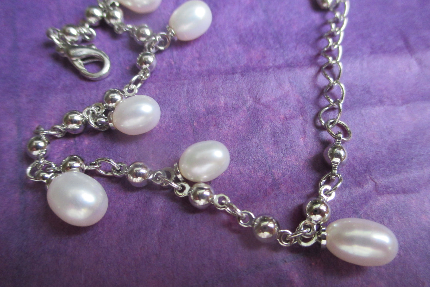 Pearl bracelet