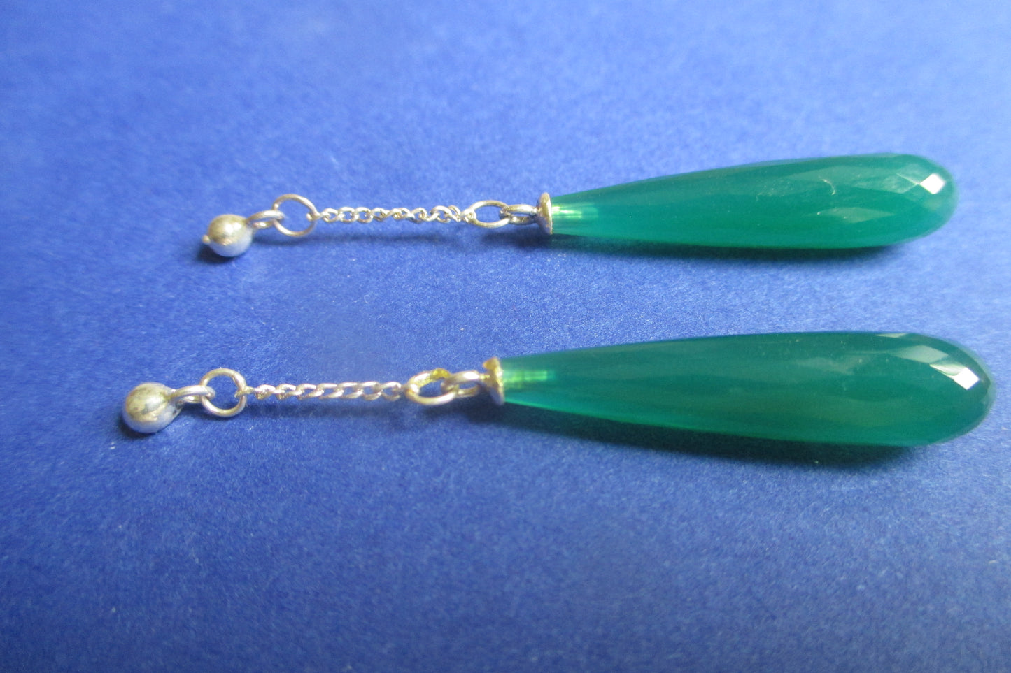 Silver stud green chalcedony earrings