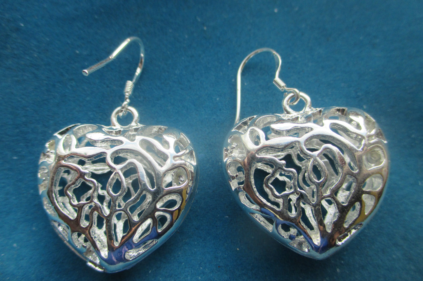 Silver filigree hook earrings