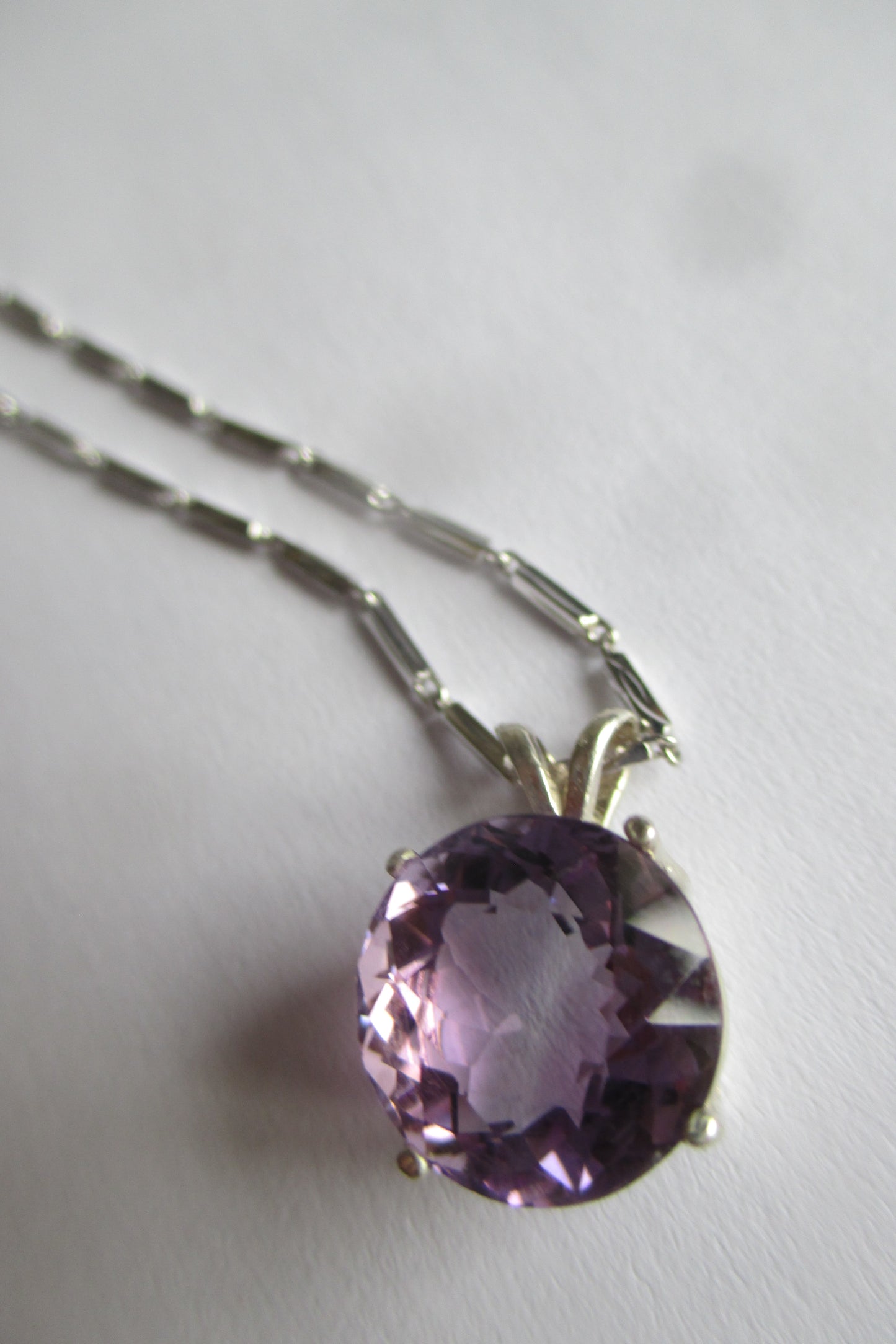 Amethyst silver pendant