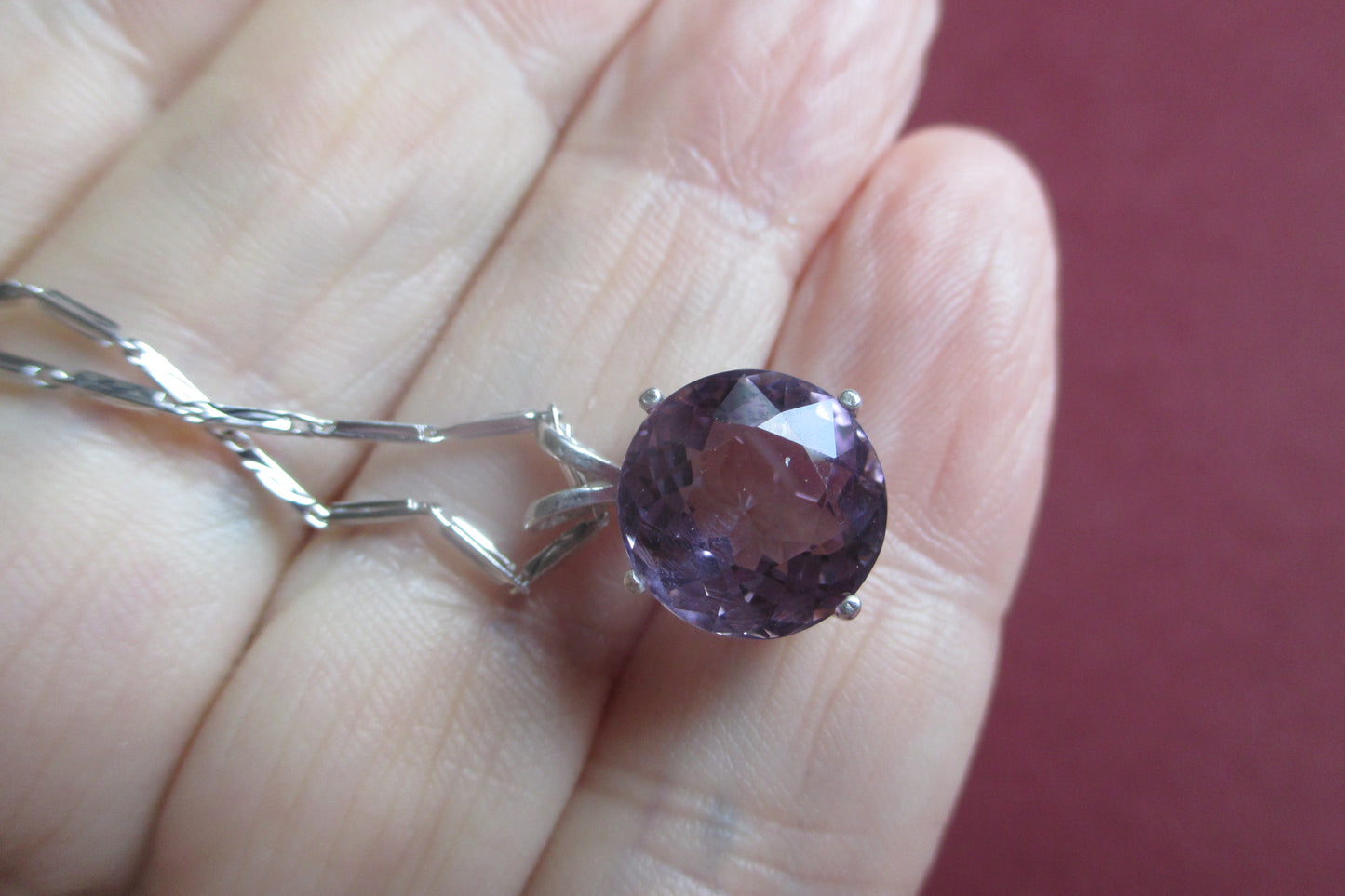 Amethyst silver pendant