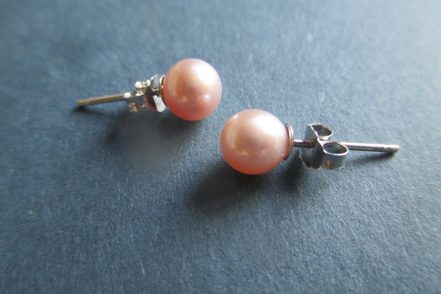 Lavender pearl silver stud earrings