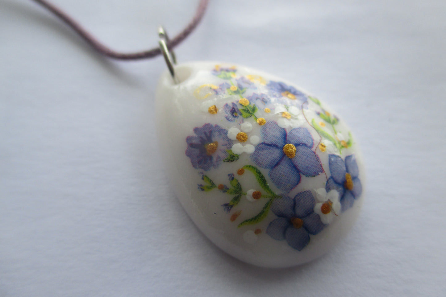 Flowers hand painted pendant