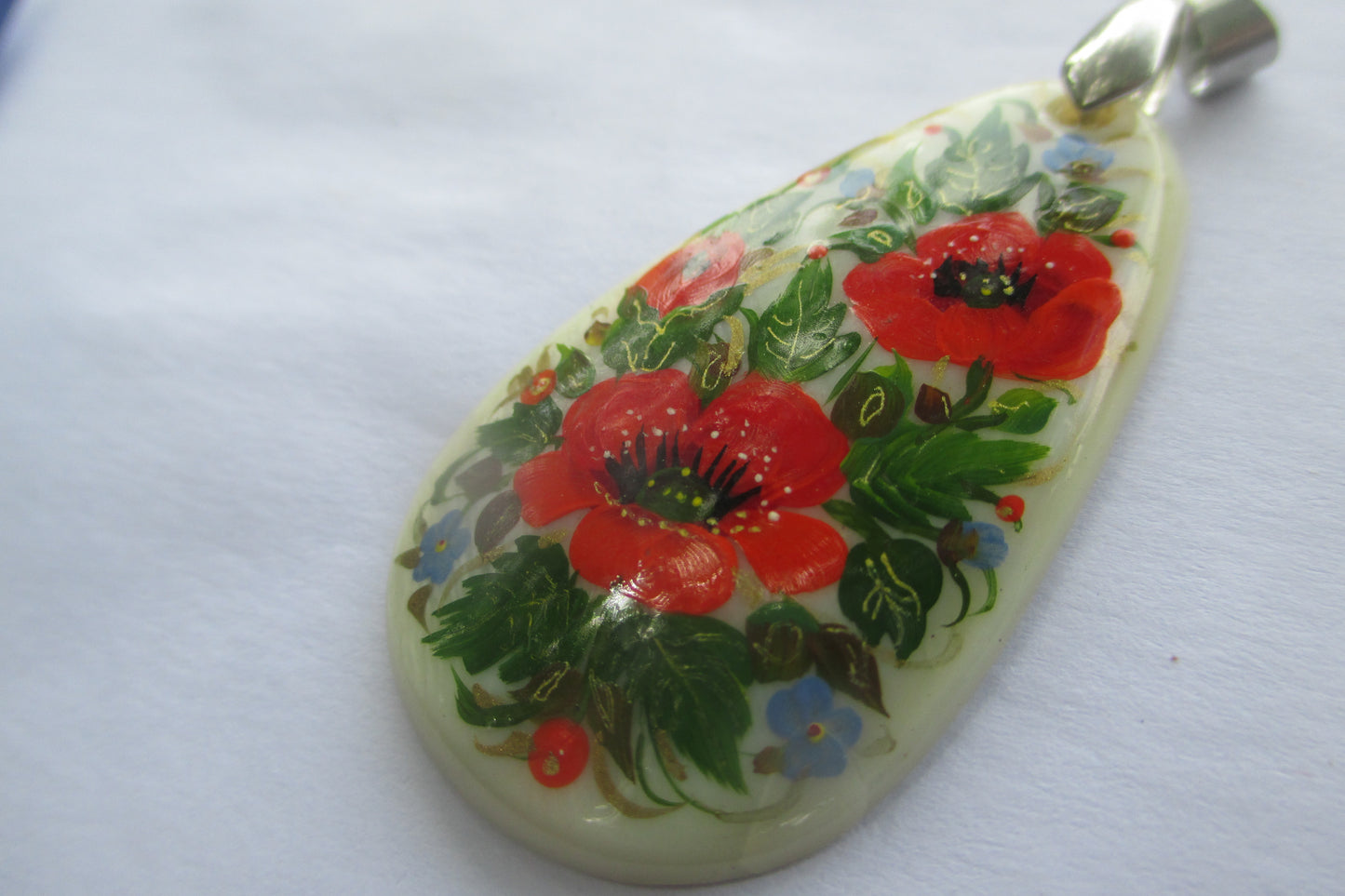 Flowers hand painted pendant