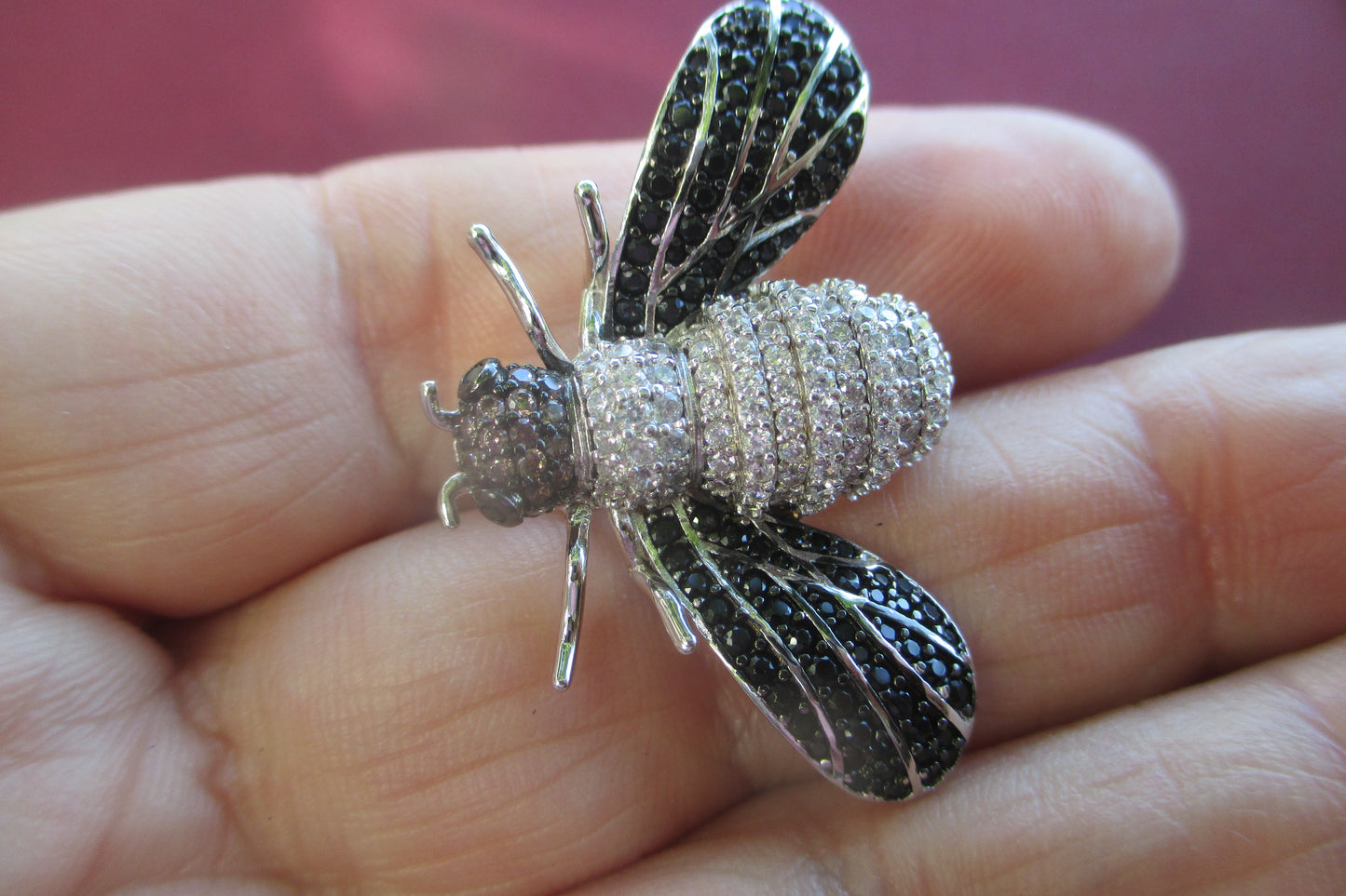 Gemstone bee broach