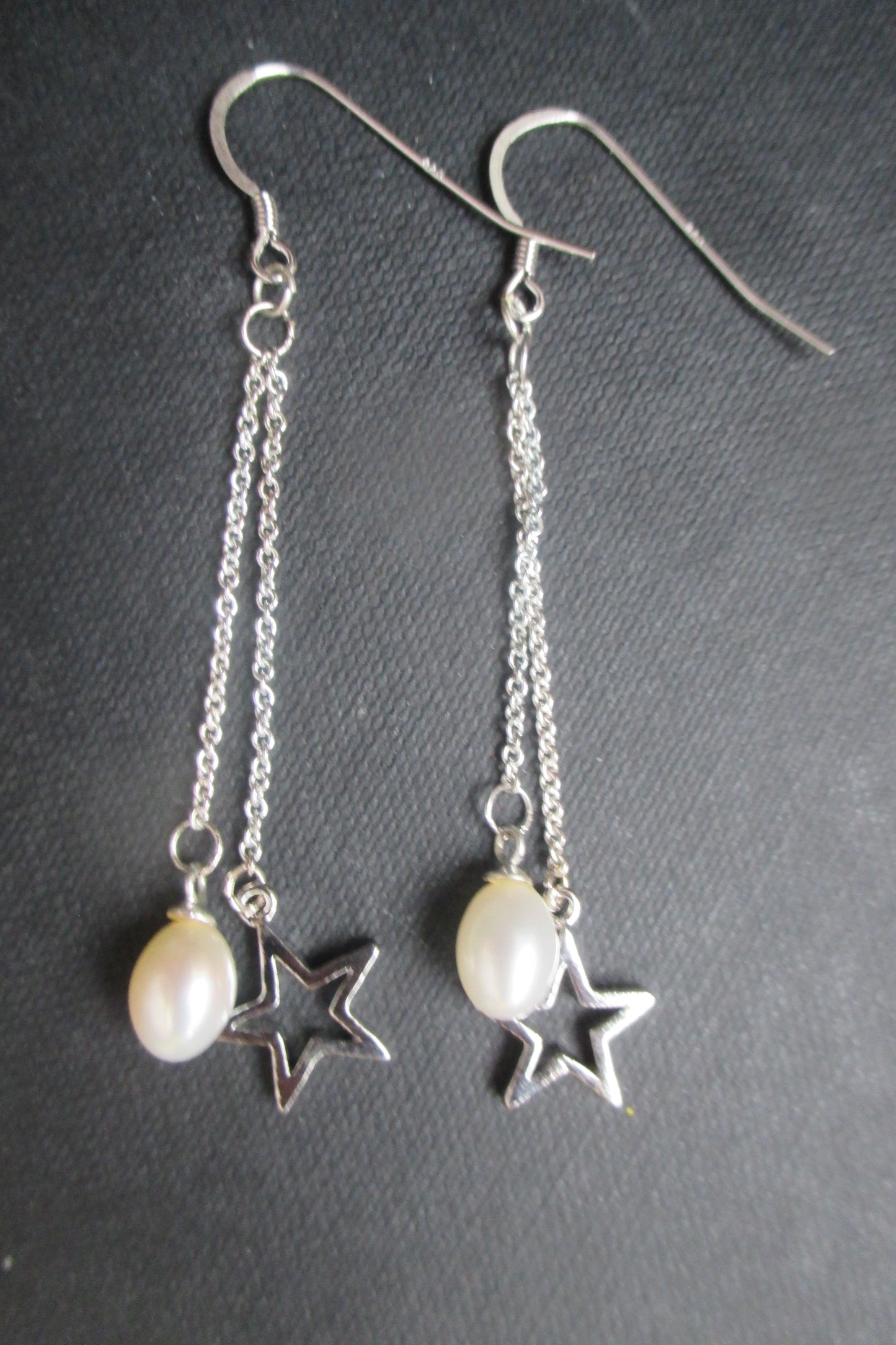 Silver hook star pearl earrings