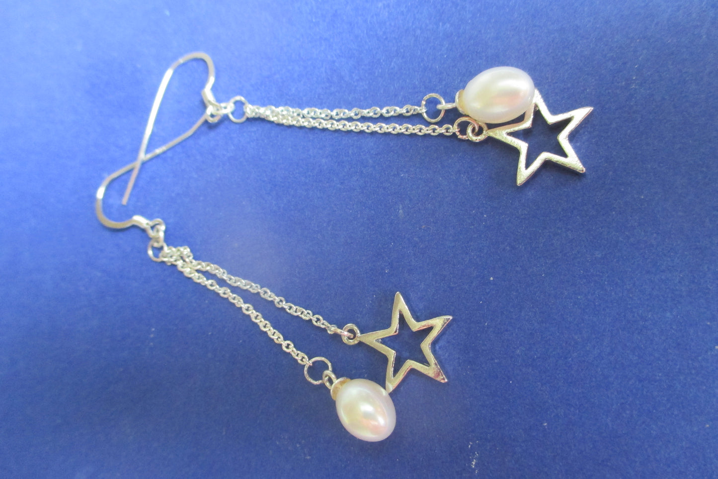 Silver stars and pearls hook earrings