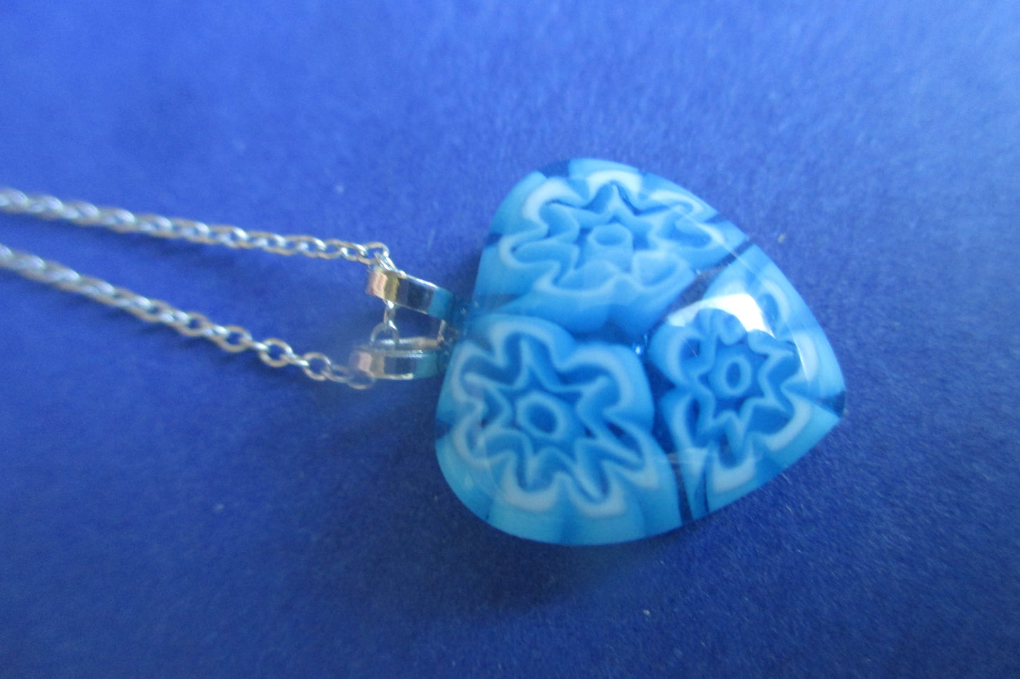 Venetian glass pendant