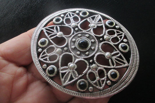 Gothic filigree Broach