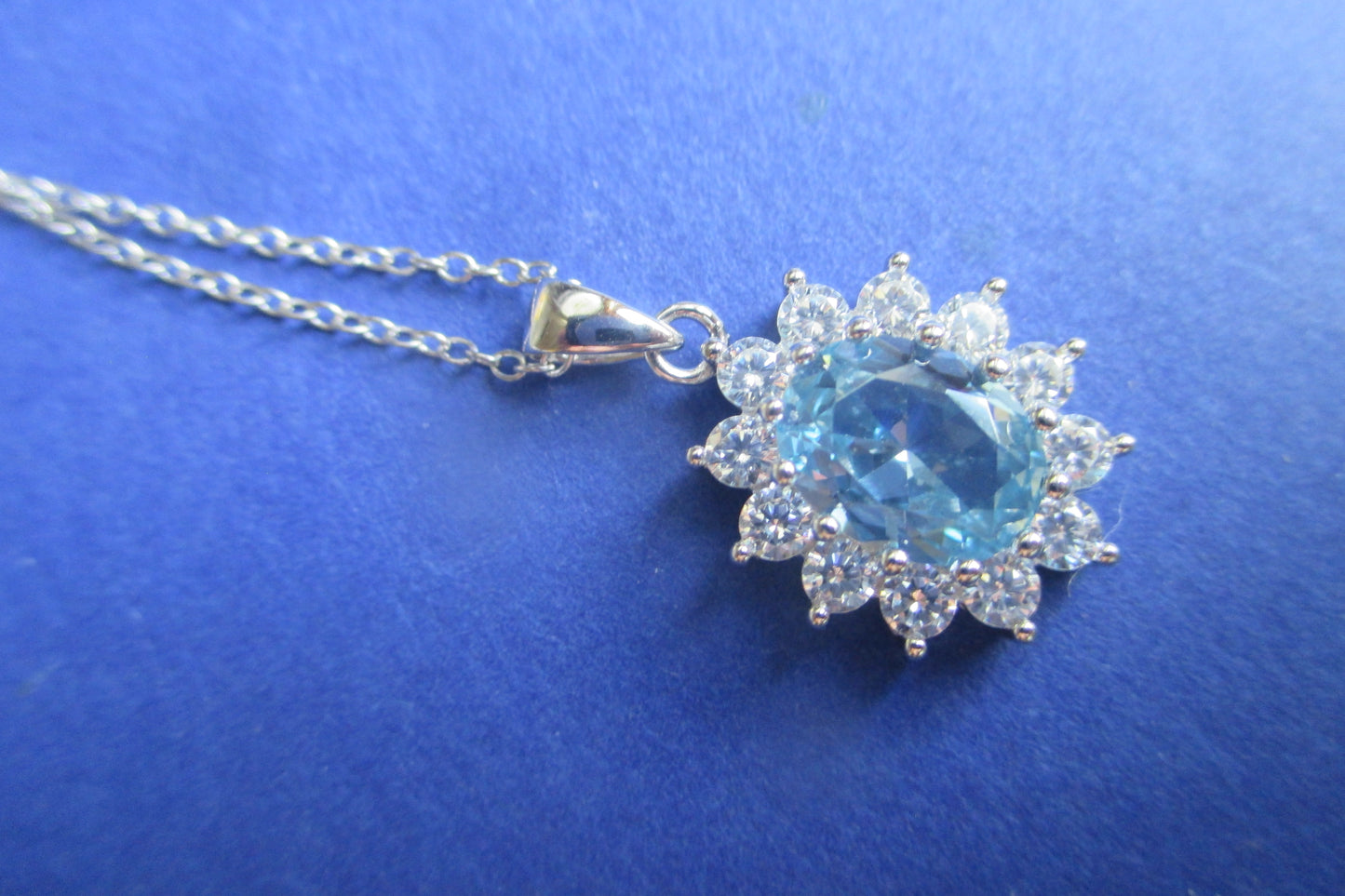 Sky blue zirconia silver pendant