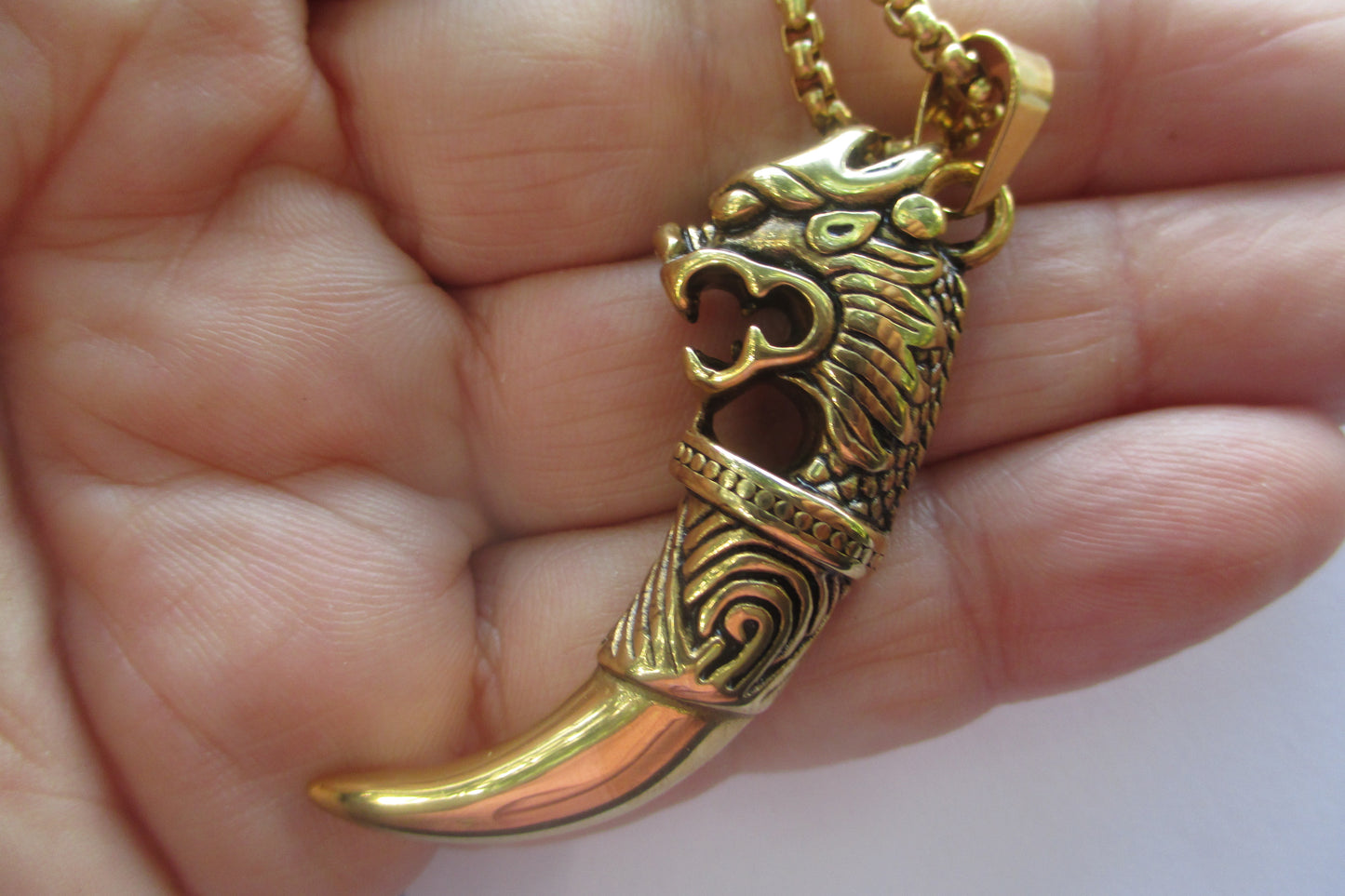 Dragon pendant