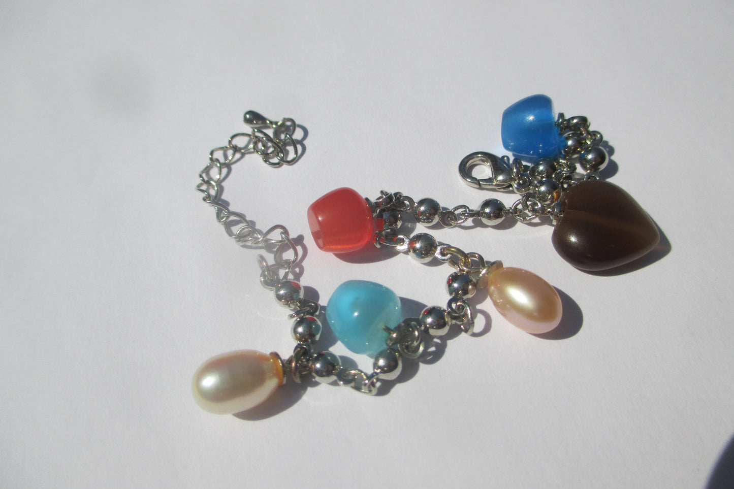 Venetian glass with pearl bracelet