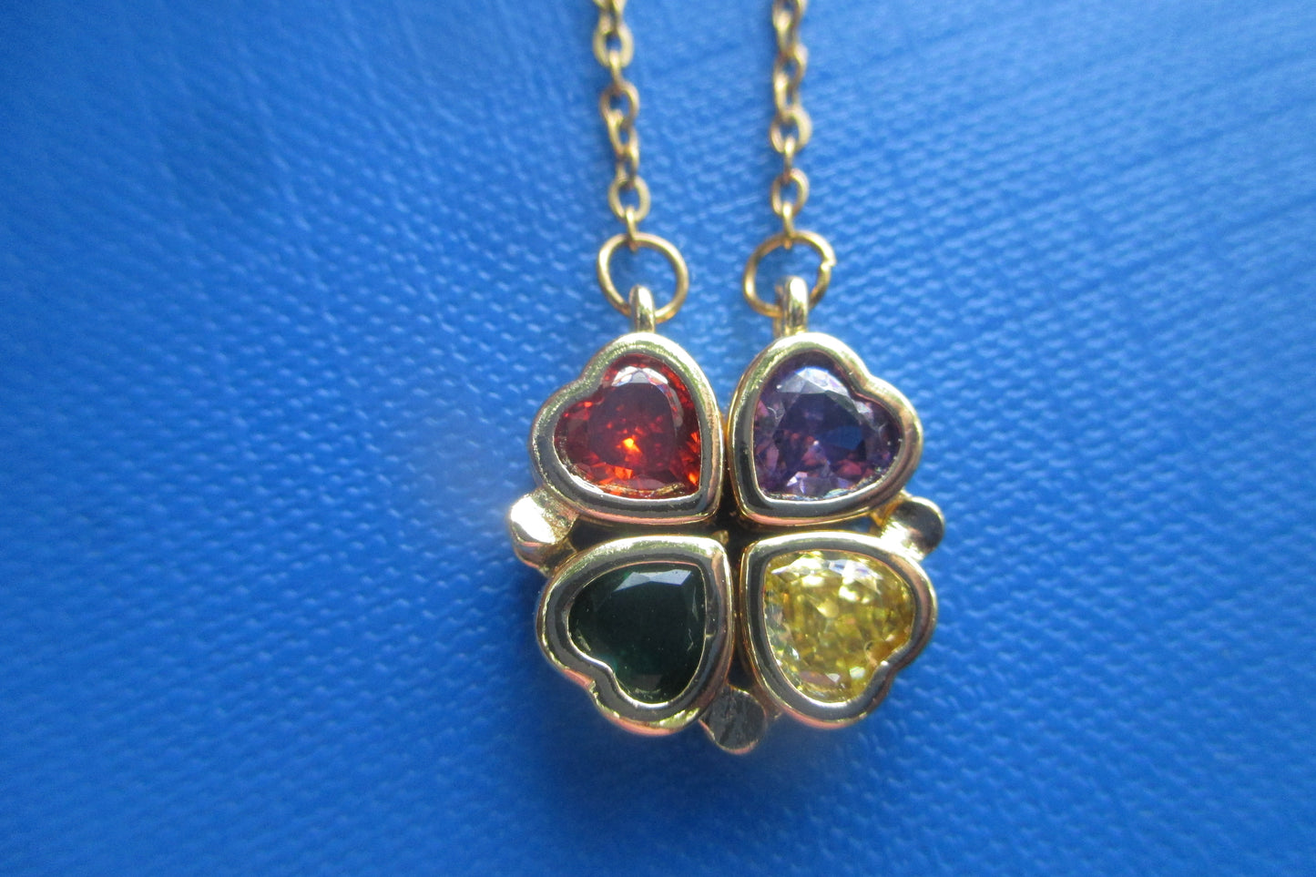 Gemstone clover pendant