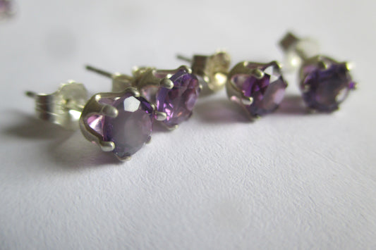 Silver stud with Amethyst earrings