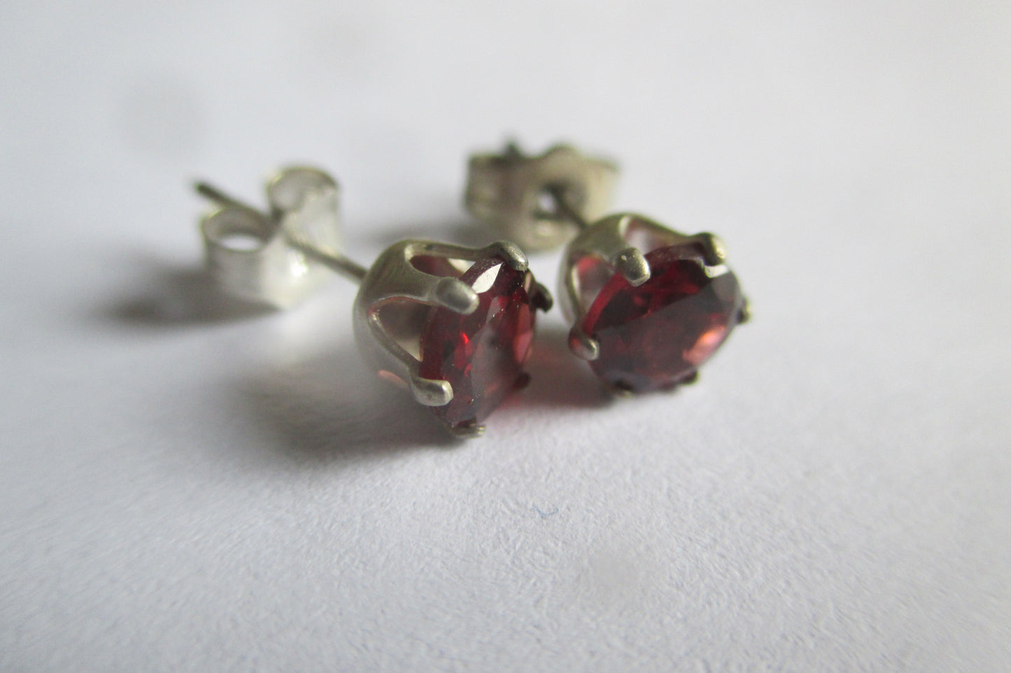 Silver stud red garnet earrings