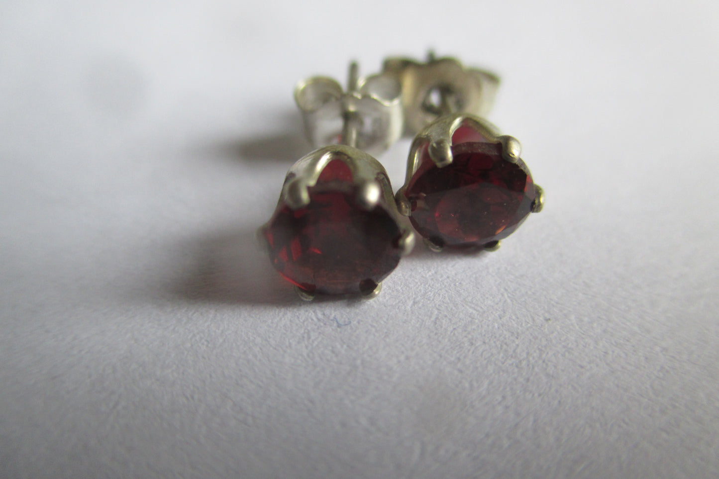 Silver stud red garnet earrings