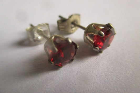 Silver stud red garnet earrings