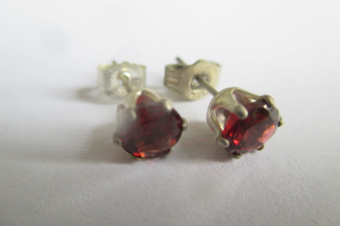 Silver stud red garnet earrings