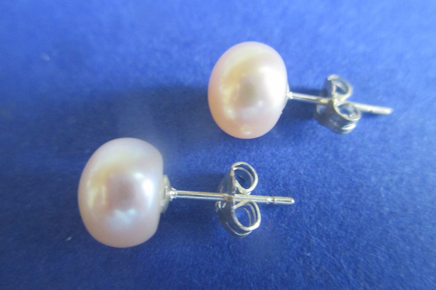 Pink pearl silver stud earrings