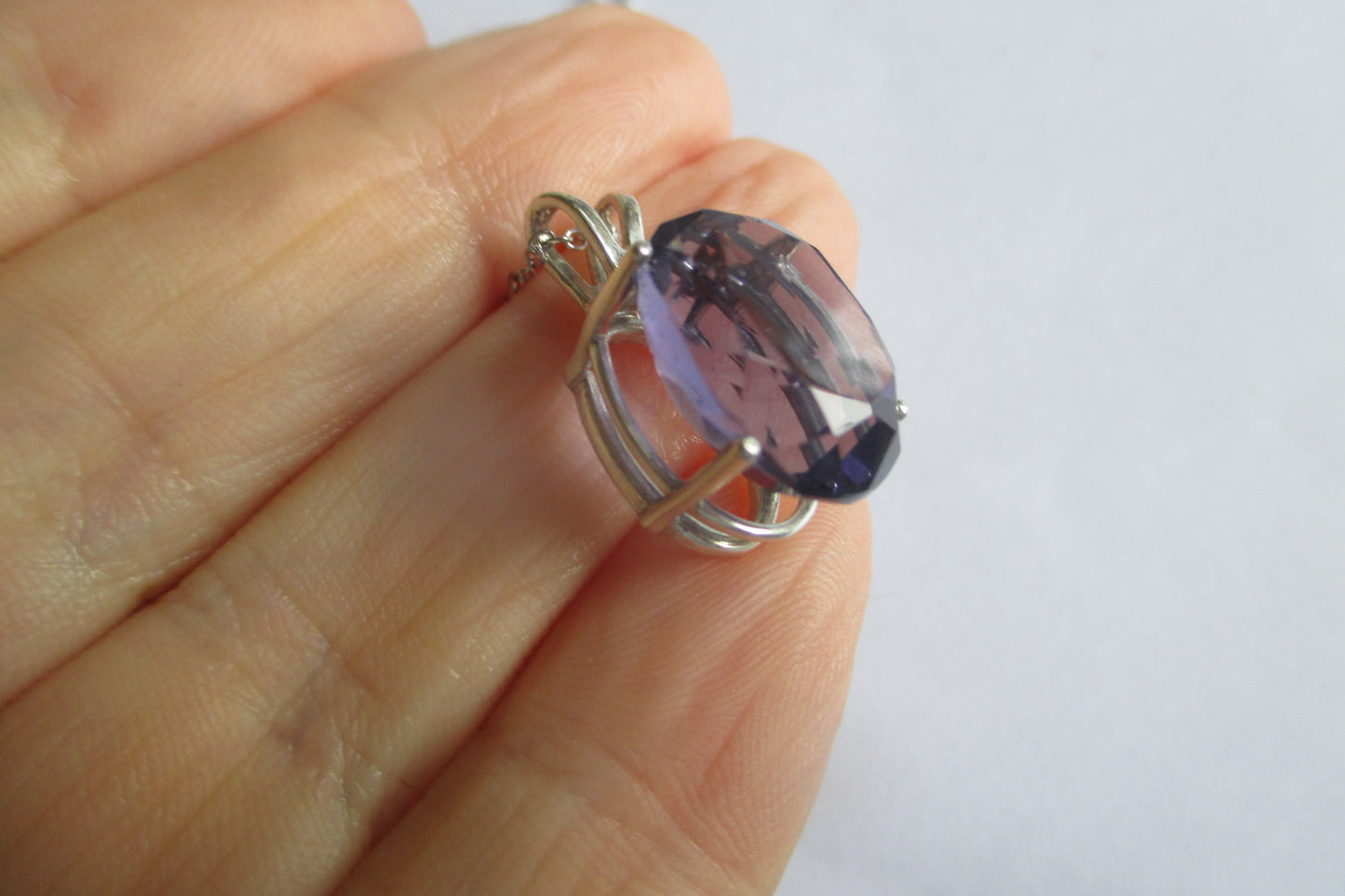 Amethyst silver pendant