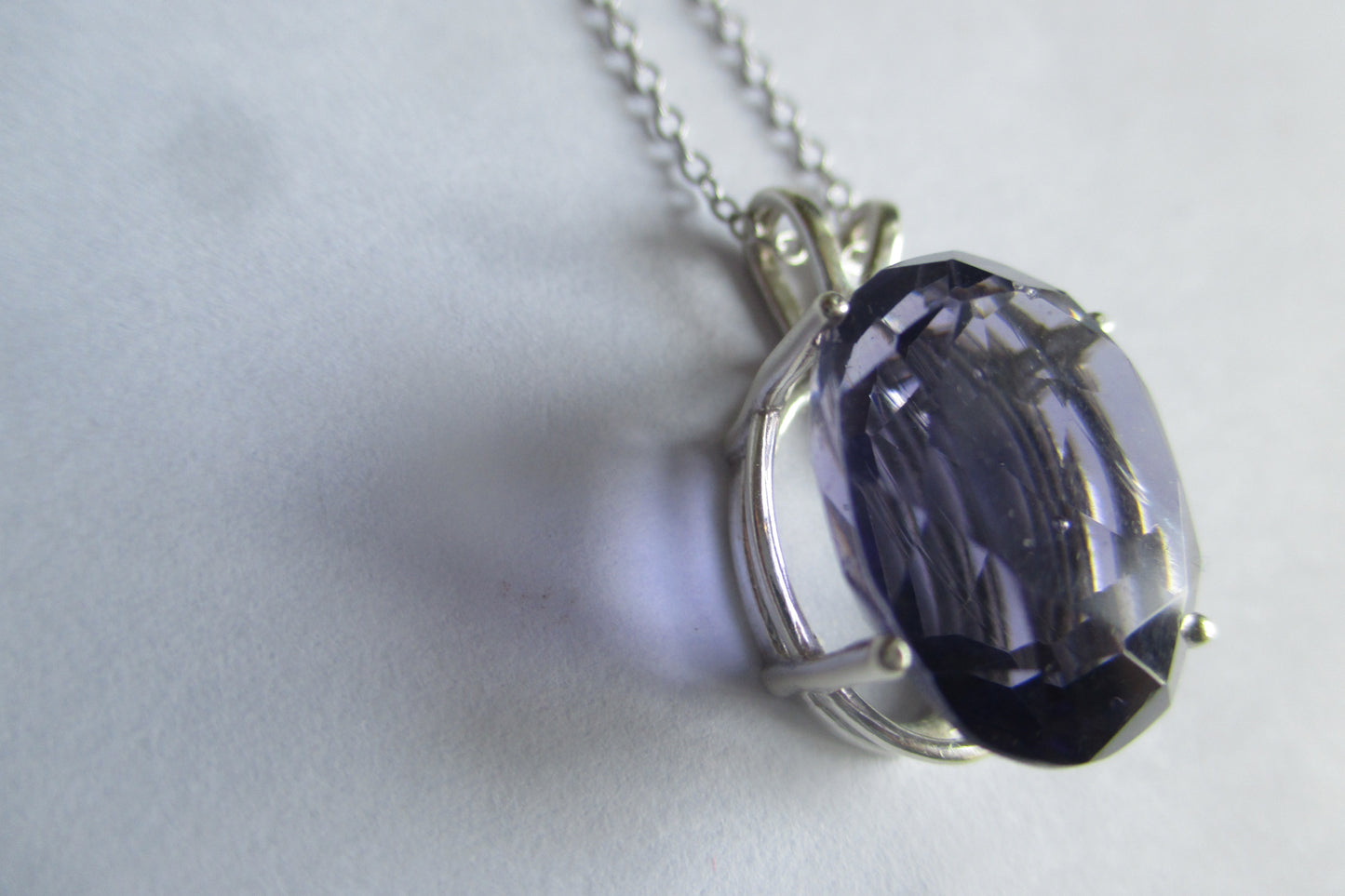 Amethyst silver pendant