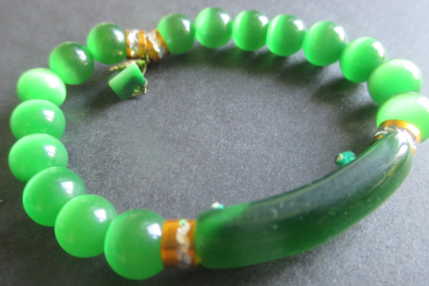 Green Jaipur design glass bracelet