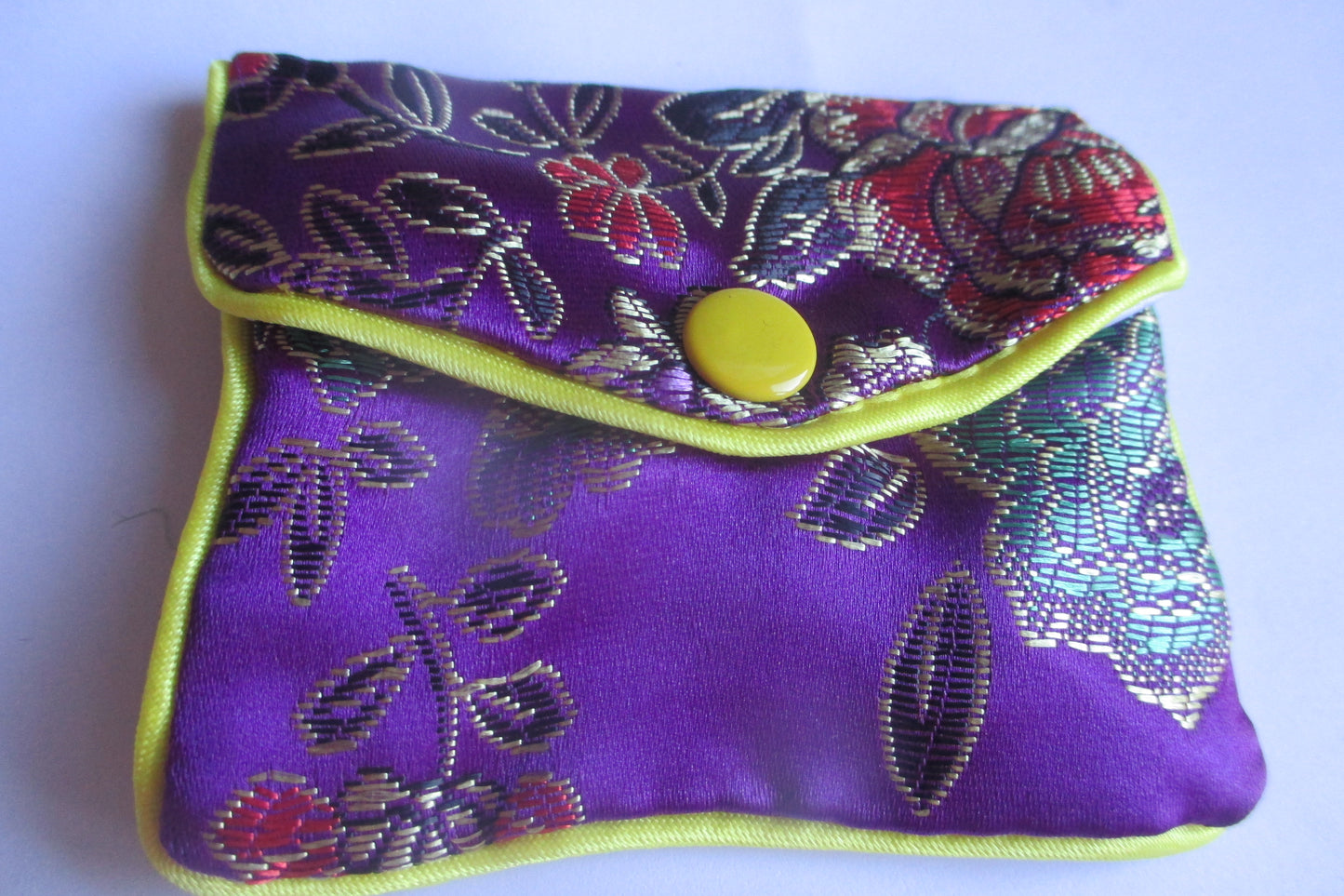 Small silk jewelry pouch